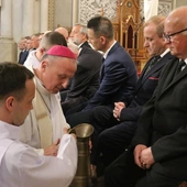 Podczas Eucharystii odbył się obrzęd obmycia nóg.