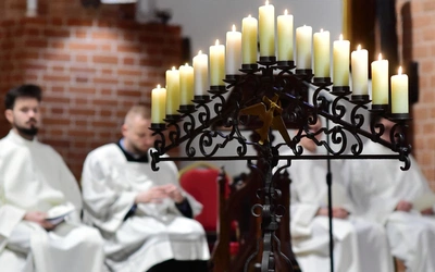 Rozpoczął się dzień zadumy