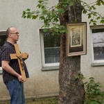 Droga Krzyżowa w schronisku dla bezdomnych mężczyzn