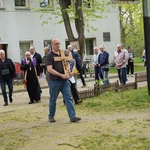 Droga Krzyżowa w schronisku dla bezdomnych mężczyzn