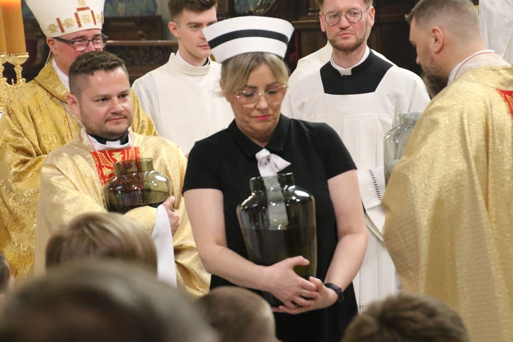 Płock. Msza Krzyżma