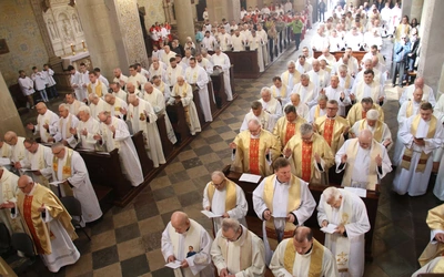 Płock. Msza Krzyżma