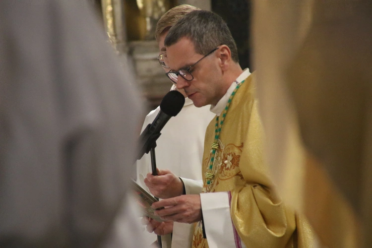 Płock. Msza Krzyżma
