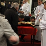 Liturgia męki Pańskiej 2025 w archikatedrze wrocławskiej