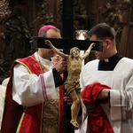 Liturgia męki Pańskiej 2025 w archikatedrze wrocławskiej