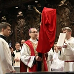 Liturgia męki Pańskiej 2025 w archikatedrze wrocławskiej