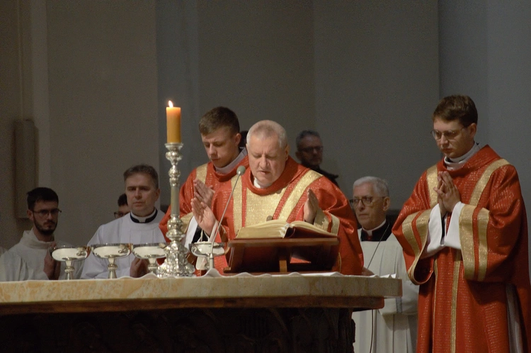 Liturgia Męki Pańskiej w archikatedrze