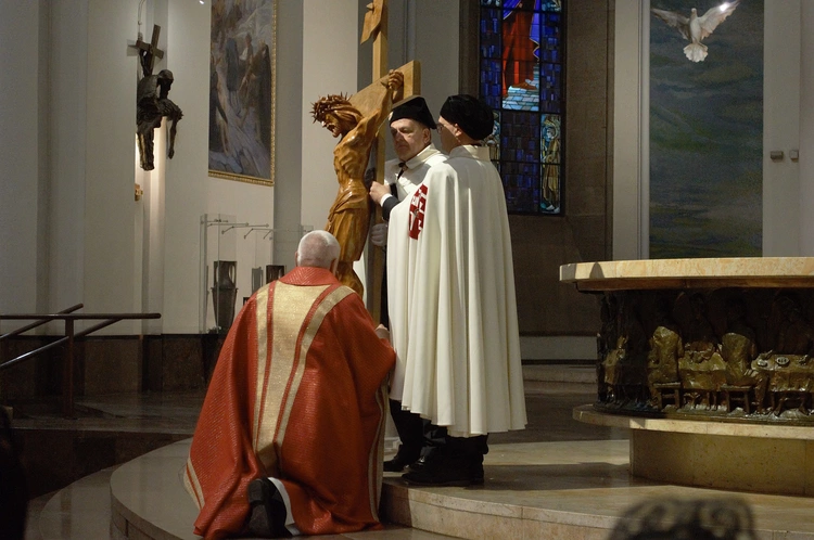 Liturgia Męki Pańskiej w archikatedrze