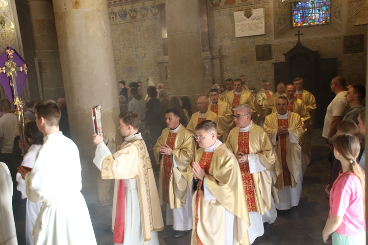 Płock. Msza Wieczerzy Pańskiej
