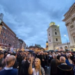 Centralna Droga Krzyżowa. Rozważania napisał abp Adrian Galbas