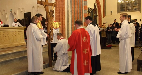 Liturgia Wielkiego Piątku cz. 1