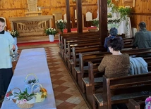 Alumni błogosławili pokarmy