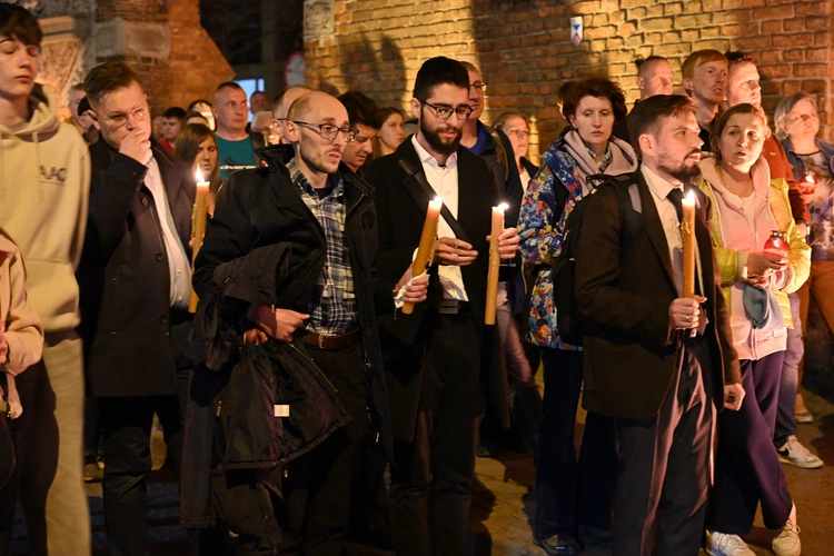 10. Nocne Misterium Krzyża w Gdańsku