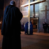 Krzyż w sercu miasta - Gdańsk przeżył Wielki Piątek inaczej