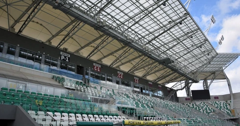 Święcenie pokarmów na stadionie Radomiaka Radom