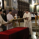 Płock. Wielki Piątek w katedrze