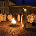 Liturgia Wigilii Paschalnej w archikatedrze wrocławskiej 2025