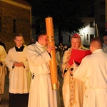 Liturgia Wigilii Paschalnej w archikatedrze wrocławskiej 2025