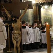 Płock. Gdy Jezus z krzyża podaje nam rękę