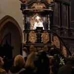 Wigilia Paschalna w archikatedrze oliwskiej