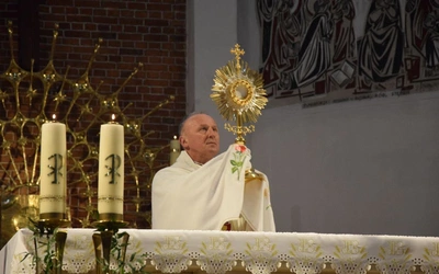 Bp Marek Solarczyk przewodniczył Mszy św. rezurekcyjnej 