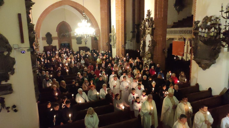 Radosne "Alleluja" w katedrze