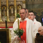 Płock. Wigilia Paschalna w katedrze