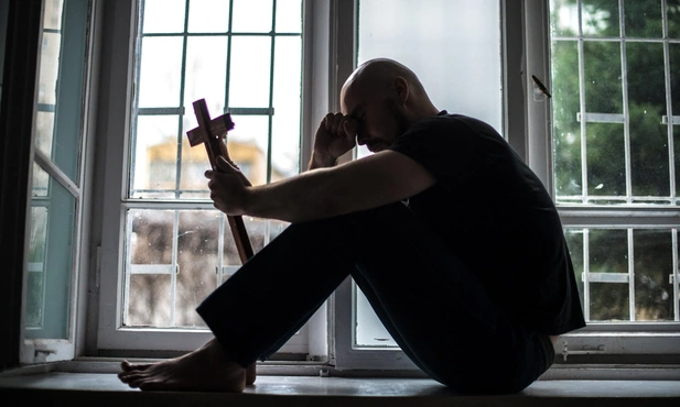 Odrodzenie do nowego życia zaczyna się od uznania własnych błędów