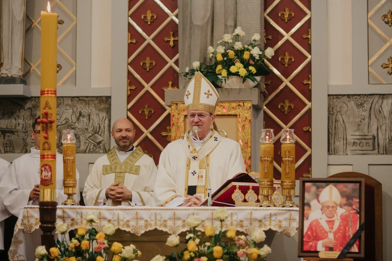 Msza św. w kościele Chrystusa Króla w Gdańsku w Poniedziałek Wielkanocny