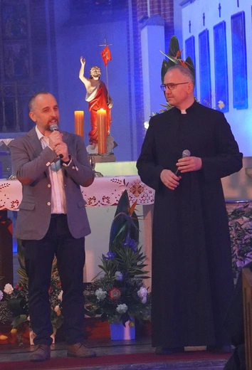 Uwielbienie Wielkanocne w kościele pw. NMP na Piasku we Wrocławiu 