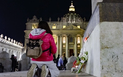 Na Placu św. Piotra w dzień śmierci papieża Franciszka