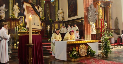 Msza Święta w intencji papieża