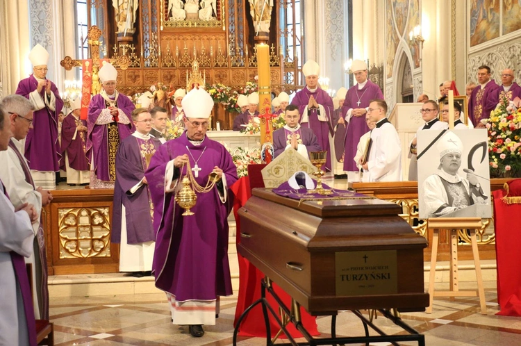 Obrzęd ostatniego pożegnania.