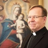 Abp Gintaras Grušas dla „Gościa Niedzielnego”: W samym sercu cierpienia objawia się miłosierdzie Boże 