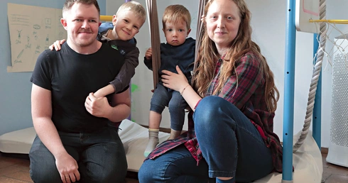 Rodzina Żymłów: Adam, Józek, Jeremiasz i Magda.