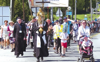 Jezus Eucharystyczny znów poprowadzi pątników.