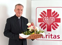 – Wielkanocny czas możemy wypełnić miłosierną miłością – zachęca ks. Zbigniew Pietruszka, dyrektor CDT.