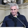 Obiecywał sobie, że nigdy  nie będzie  pił jak jego ojciec, ale życie  napisało  swój scenariusz.