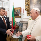 Współpraca duchownych i świeckich