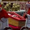 W piątek obrzęd zamknięcia trumny Papieża Franciszka