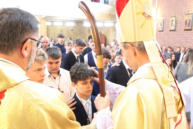 Bierzmowanie w Sufczynie 2025