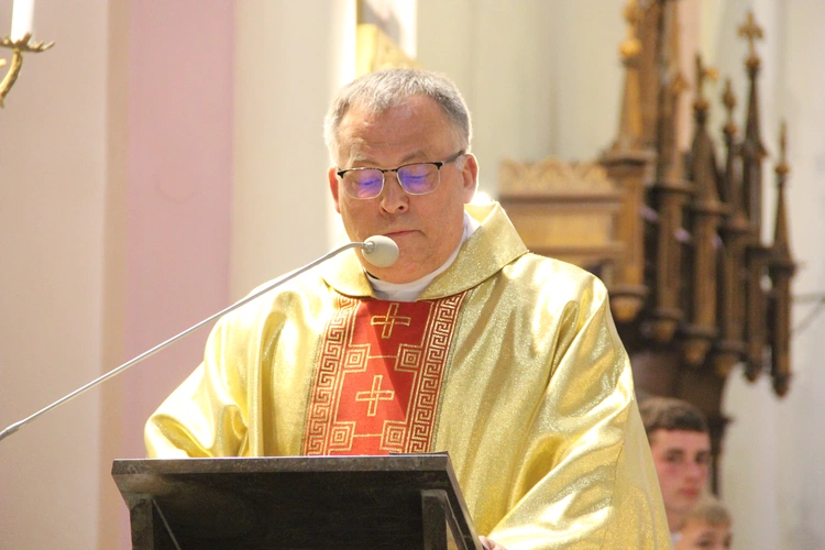 Bierzmowanie w Porąbce Uszewskiej 2025