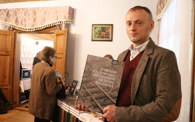 Kuratorem wystawy jest Marcin Stańczuk.