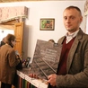 Kuratorem wystawy jest Marcin Stańczuk.