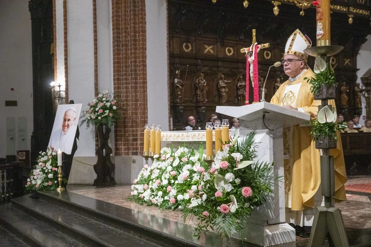 Warszawiacy modlili się za Franciszka