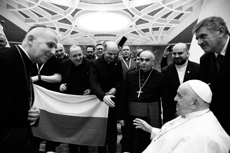 Papieskie wskazówki duszpasterstwa młodych