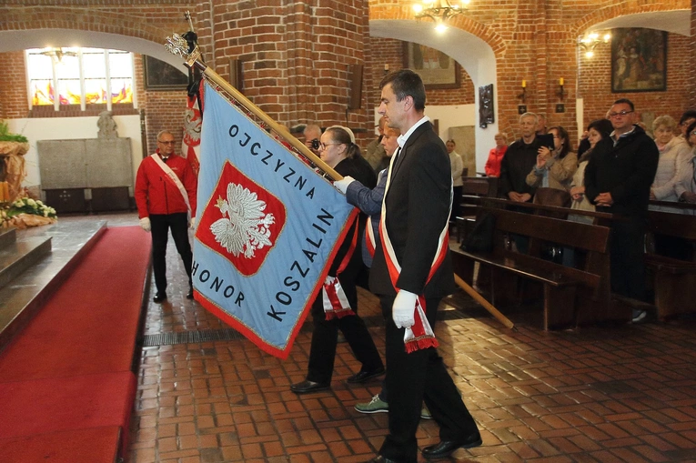 Msza św. inaugurująca zjazd NSZZ "Solidarność", cz. 1