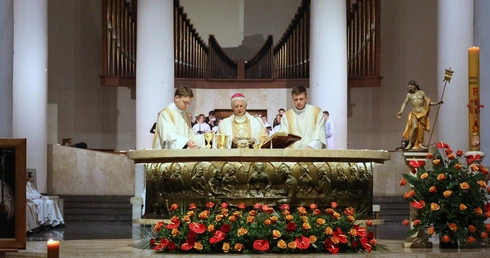 Bp Szkudło: niech słowo „świadectwo” pozostanie testamentem papieża w naszych sumieniach
