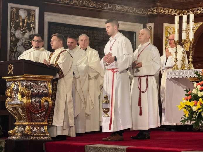 Msza żałobna w intencji papieża