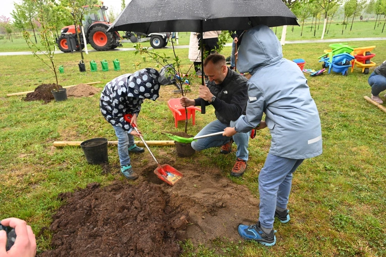 30 lat Katolickiego Ośrodka Adopcyjnego i Opiekuńczego